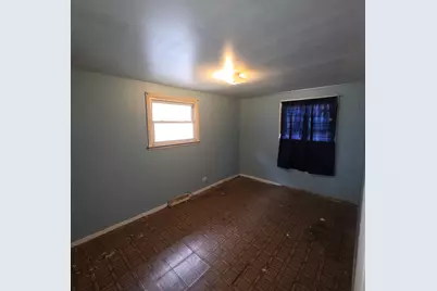 1649 W 163rd Street, Markham, IL 60428 - Photo 9