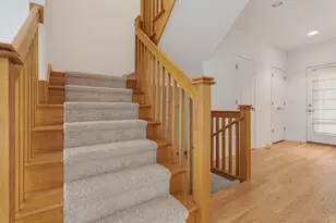 152 Finstad Dr, Libertyville, IL 60048 - Photo 3