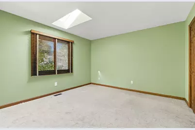 4516 Hillside Court, Crystal Lake, IL 60012 - Photo 19