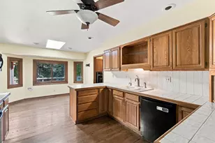 4516 Hillside Ct, Crystal Lake, IL 60012 - Photo 9
