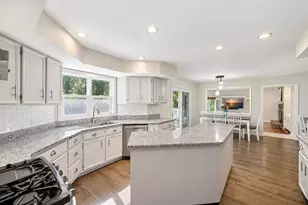 2412 Clifton Ct, Naperville, IL 60565 - Photo 19