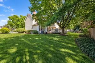 2412 Clifton Ct, Naperville, IL 60565 - Photo 49