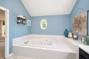 2412 Clifton Ct, Naperville, IL 60565 - Photo 29