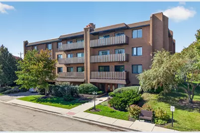 1795 Lake Cook Road #211, Highland Park, IL 60035 - Photo 1
