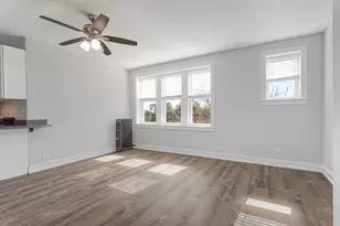 1521 W Sherwin Ave, Chicago, IL 60626 - Photo 3
