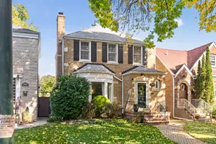 4842 W Balmoral Ave, Chicago, IL 60630 - Photo 1