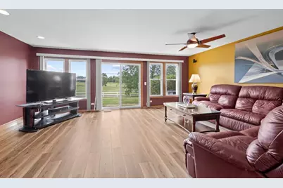 1816 Vermont Drive, Elk Grove Village, IL 60007 - Photo 5