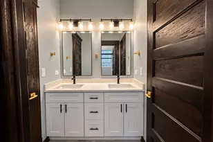 442 E 48th St, Chicago, IL 60615 - Photo 13