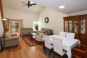3 Dorchester Ct, Streamwood, IL 60107 - Photo 11