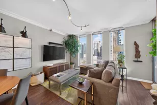 1250 S Michigan Ave, Chicago, IL 60605 - Photo 3