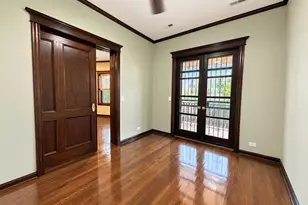 442 E 48th St, Chicago, IL 60615 - Photo 7