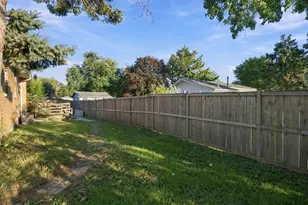 10811 Wrightwood Ave, Melrose Park, IL 60164 - Photo 27