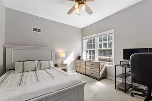 3348 W 99th St, Evergreen Park, IL 60805 - Photo 13