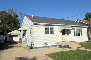 1119 Sanger St, Ottawa, IL 61350 - Photo 1