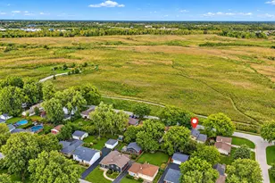 1403 Jefferson St, Lake in the Hills, IL 60156 - Photo 9
