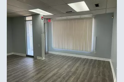 853 N Highland Avenue, Aurora, IL 60506 - Photo 15