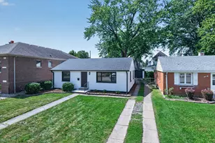 10322 S Millard Ave, Chicago, IL 60655 - Photo 1