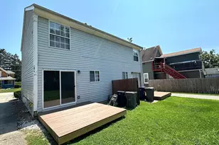 542 N Crystal Ave, Elgin, IL 60123 - Photo 25