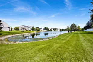 6909 Twin Falls Dr, Plainfield, IL 60586 - Photo 23