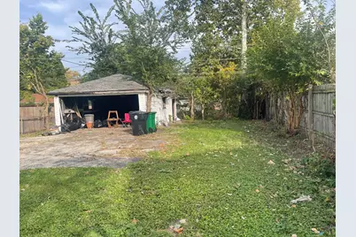 2313 S 17th Avenue, Broadview, IL 60155 - Photo 9