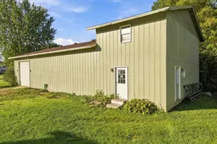 7276 E Oak Dr, Stillman Valley, IL 61084 - Photo 27