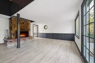 7276 E Oak Dr, Stillman Valley, IL 61084 - Photo 9