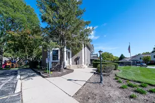 26 Stanton Ct, Schaumburg, IL 60193 - Photo 27