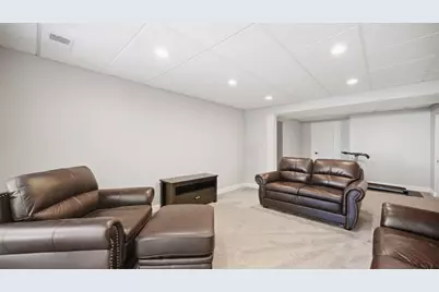 576 Shagbark Drive, Elgin, IL 60123 - Photo 25