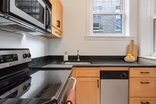 4310 N Clarendon Ave, Chicago, IL 60613 - Photo 7