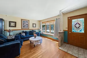4723 N Kilbourn Ave, Chicago, IL 60630 - Photo 3
