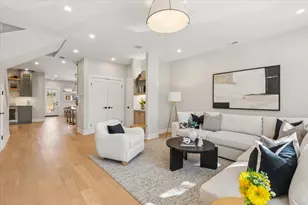 616 W Willow St, Chicago, IL 60614 - Photo 3