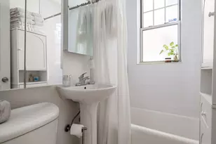 6131 N Hoyne Ave, Chicago, IL 60659 - Photo 15