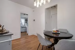 6131 N Hoyne Ave, Chicago, IL 60659 - Photo 21