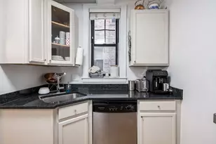 6131 N Hoyne Ave, Chicago, IL 60659 - Photo 19