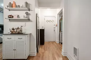 6131 N Hoyne Ave, Chicago, IL 60659 - Photo 13