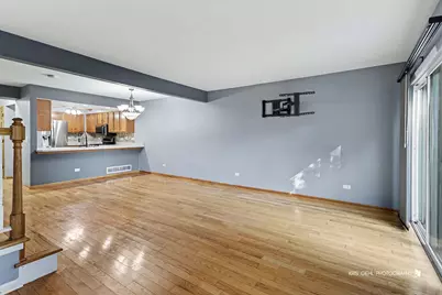 1724 Court Street, McHenry, IL 60051 - Photo 9