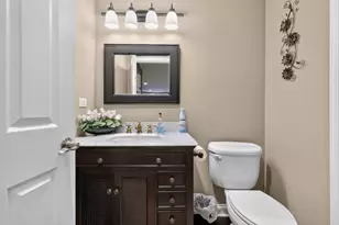 9240 S 83rd Ave, Hickory Hills, IL 60457 - Photo 29