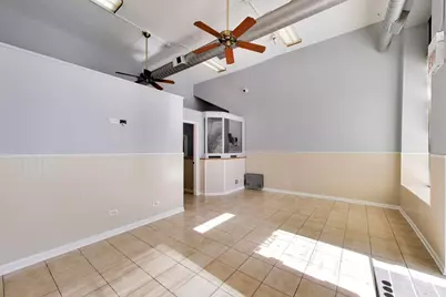3224 W Armitage Avenue, Chicago, IL 60647 - Photo 3