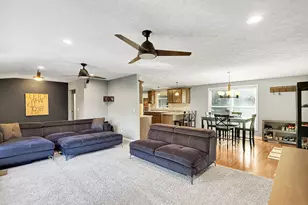 6011 Stevens St, Byron, IL 61010 - Photo 5
