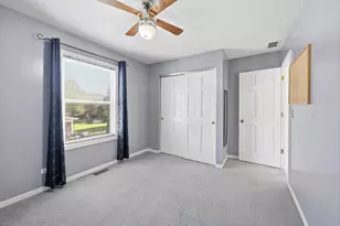 997 Village Rd, Crystal Lake, IL 60014 - Photo 23