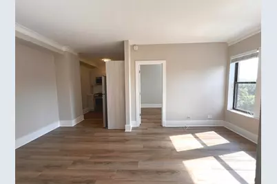 4157 N Clarendon Avenue #304, Chicago, IL 60613 - Photo 5