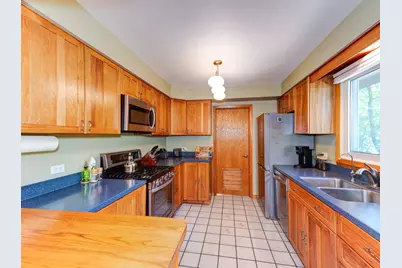 36748 N Oakwood Drive, Lake Villa, IL 60046 - Photo 9