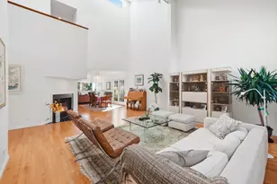 8361 Clynderven Rd, Burr Ridge, IL 60527 - Photo 5
