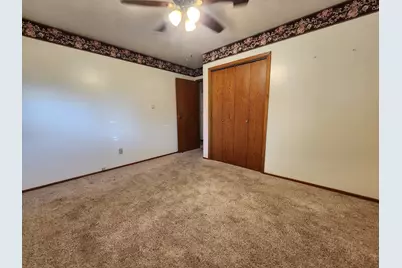 1602 E 1st Street, Streator, IL 61364 - Photo 7