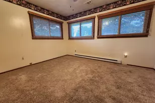 1602 E 1st St, Streator, IL 61364 - Photo 5