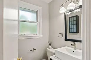 311 N Mac Arthur Blvd, Mount Prospect, IL 60056 - Photo 21