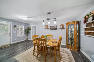 3S530 Finley Rd, Sugar Grove, IL 60554 - Photo 9