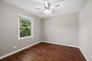 990 Brush Hill Ln, Lake Zurich, IL 60047 - Photo 11