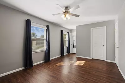 990 Brush Hill Lane, Lake Zurich, IL 60047 - Photo 9
