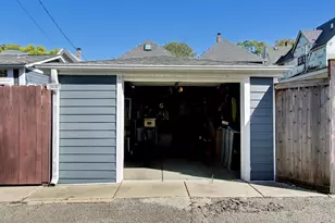 2636 N Drake Ave, Chicago, IL 60647 - Photo 49